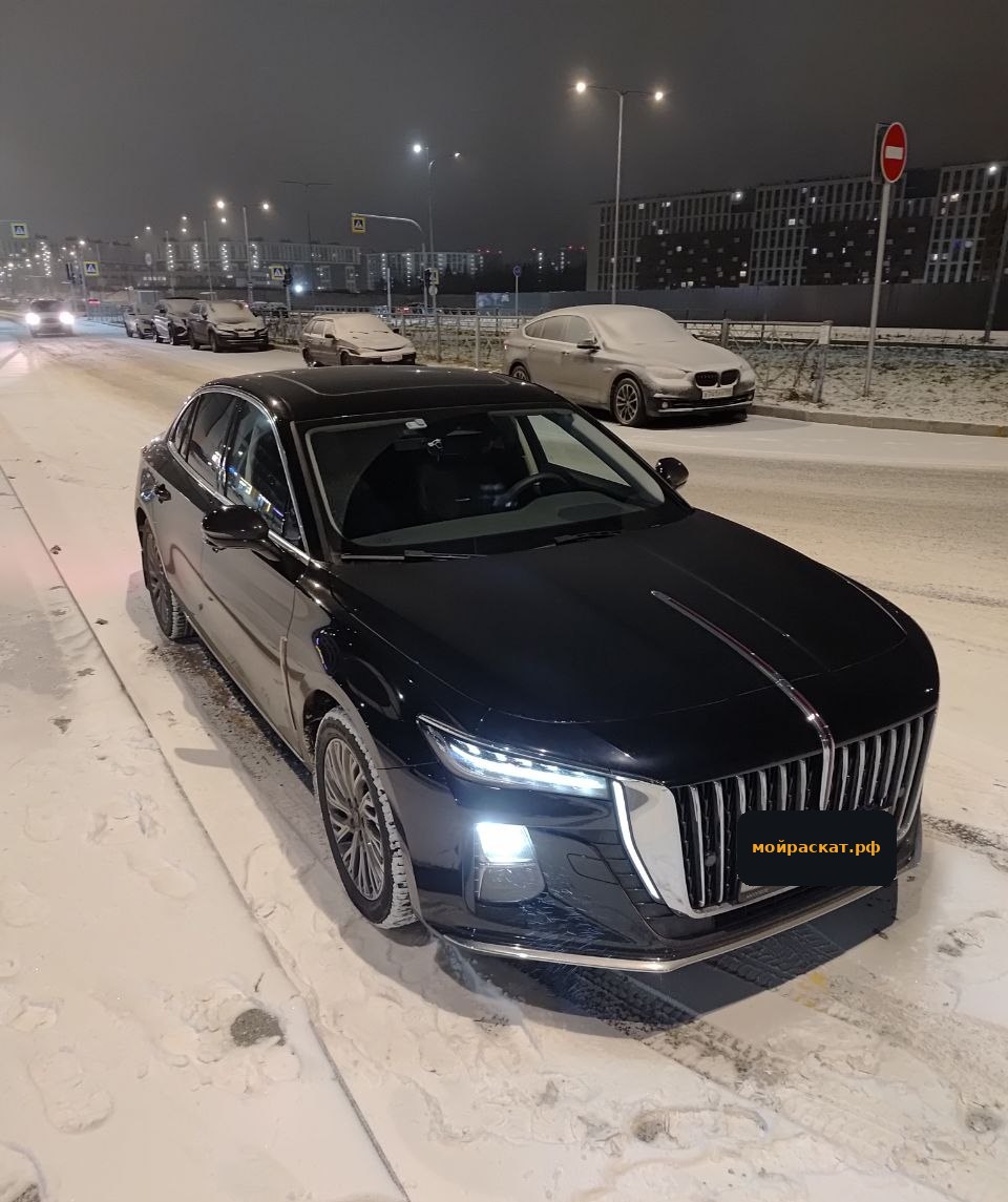 Автомобиль партнёра, размещённый в раскат